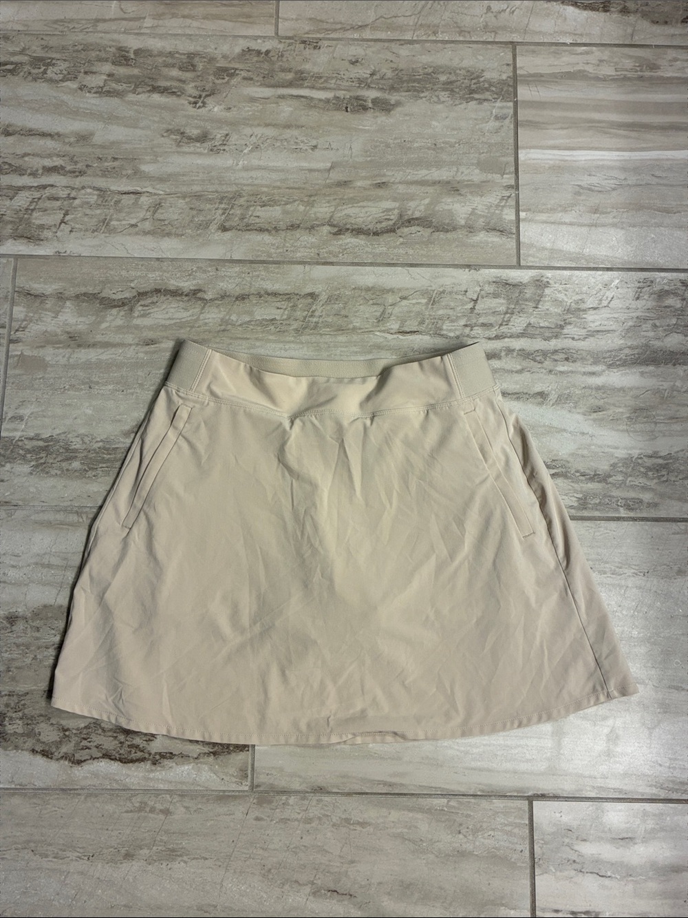 Athleta Light Cream Athletic Skirt